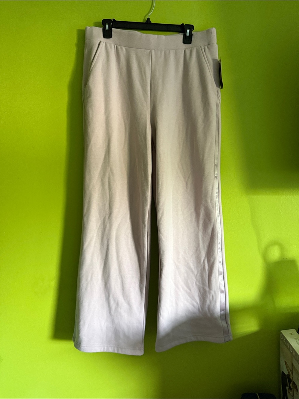 NWT AVIA Light Purple Wide Leg Pull On Elastic Waist Activewear Pants Size L